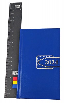 Agenda de buzunar, datata 2024, format 9,5 x 16,5 cm, cu 120 pagini,  coperta albastru royal, bloc cusut. Poza 2221