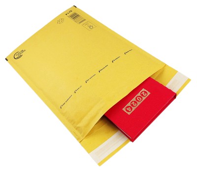 Agenda de buzunar datata 2024, format 95 x 165 mm, cu coperta rosie, cu an imprimat cu folio auriu, 120 pagini, legare cu spira metalica neagra semiascunsa. Poza 2498