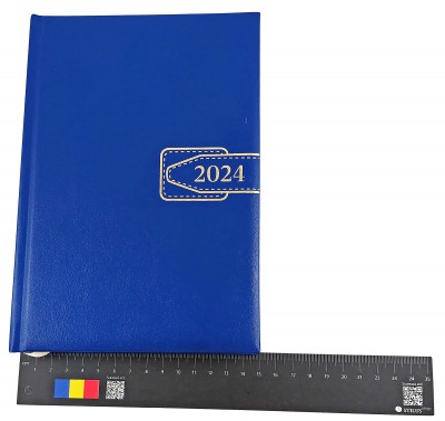 Agenda A5 datata 2024, 360 pagini, o zi lucratoare pe pagina, coperta buretata de culoare albastru royal, cu bloc cusut. Poza 2510